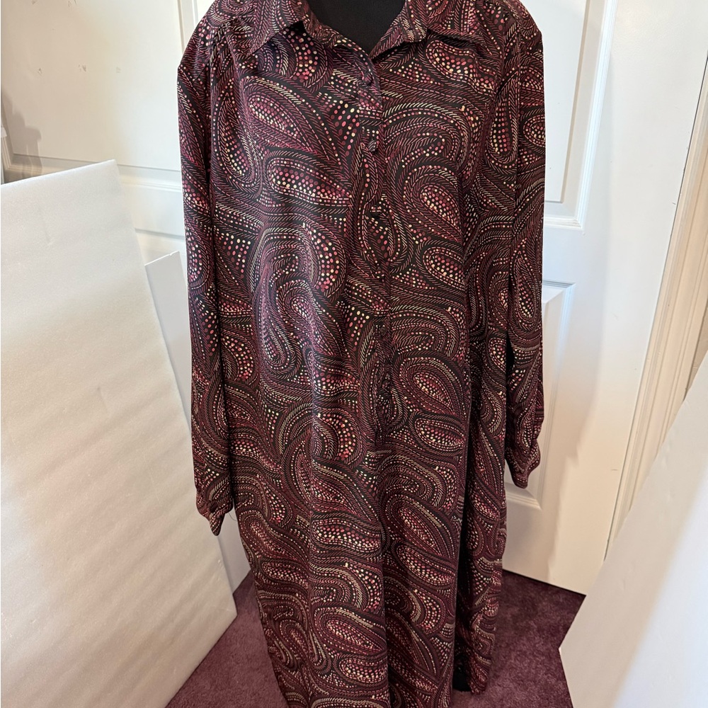 Blair women’s  Burgundy Paisley Button Down dress